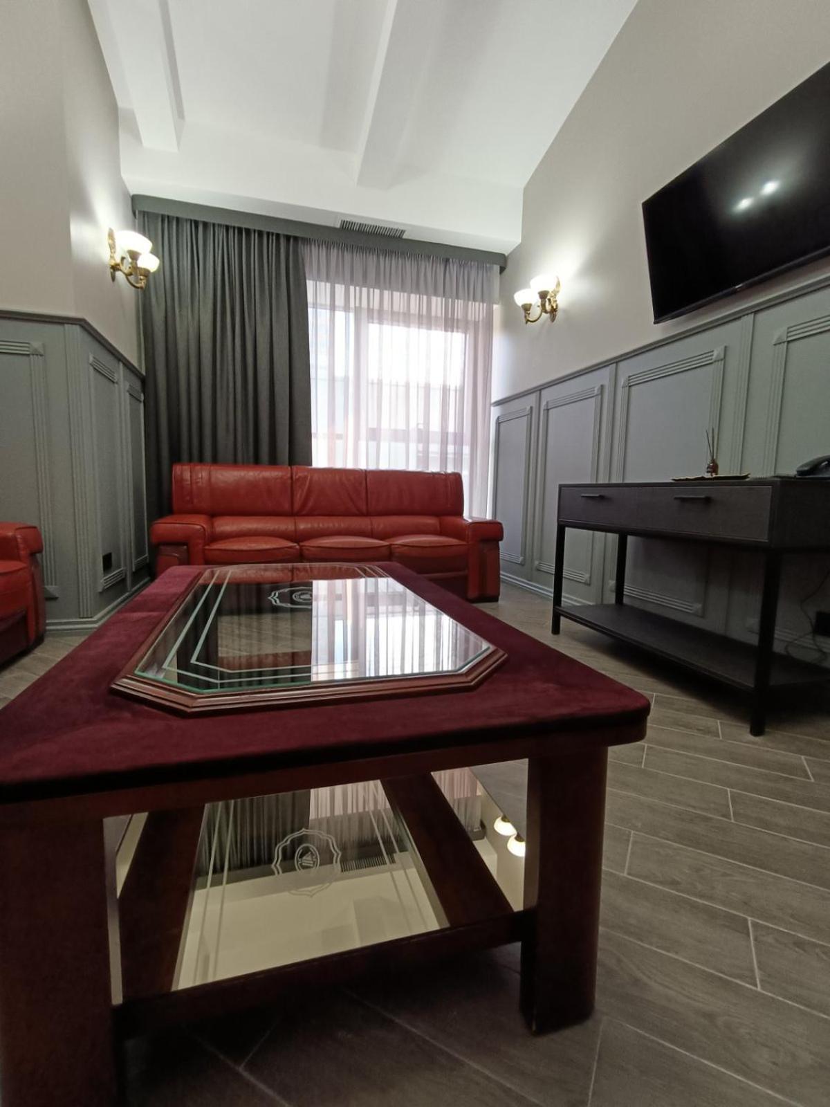 Aqvium Hotel Dnyipropetrovszk Kültér fotó
